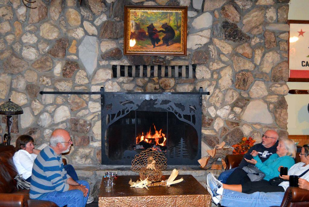 Montecito Sequoia Lodge Wilsonia ภายนอก รูปภาพ