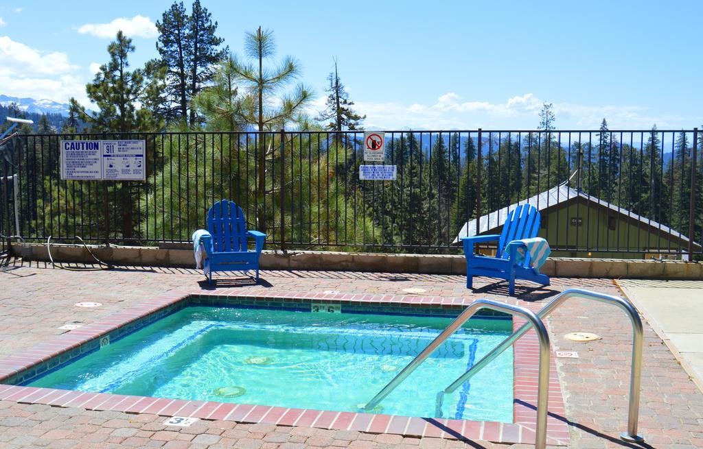 Montecito Sequoia Lodge Wilsonia ภายนอก รูปภาพ