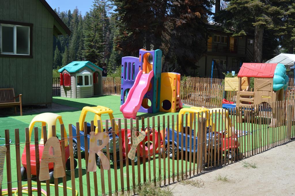 Montecito Sequoia Lodge Wilsonia ภายนอก รูปภาพ